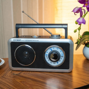 radio portabel first austria online ne dyqan taxi