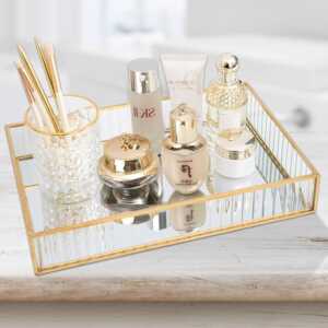 organizuese per make up online ne dyqan taxi