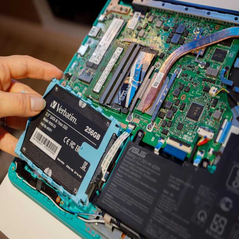 SSD kompjuteri 256GB Vi550 SATA thumbnail 2