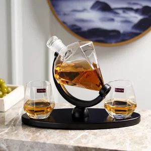 set qelqi per whisky ne dyqan taxi